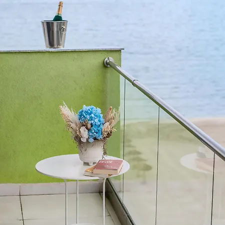 Appartement Summer Waves In Alezzi Pool&spa-parking Năvodari