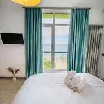 Summer Waves Pool&spa-parking Năvodari