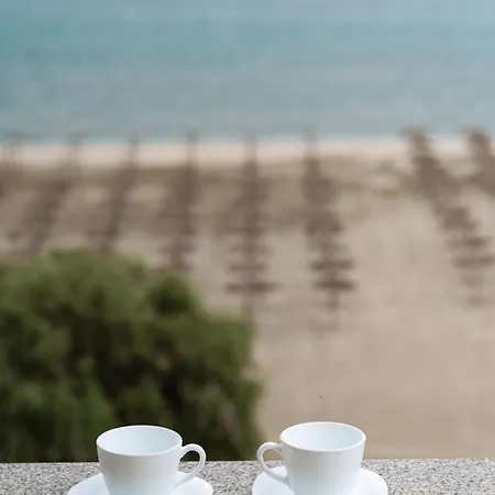Summer Waves In Alezzi Pool&spa-parking Apartment Navodari