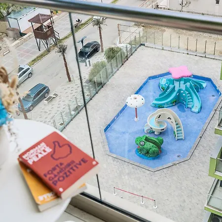 Daire Summer Waves Pool&spa-parking Navodari