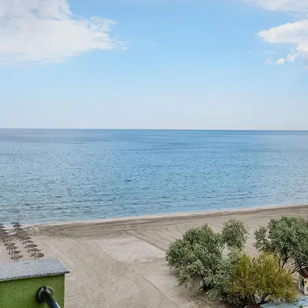 Summer Waves In Alezzi Pool&spa-parking Apartment *