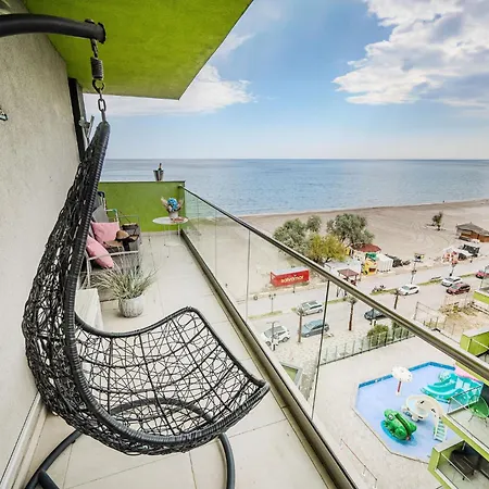 Daire Summer Waves Pool&spa-parking *
