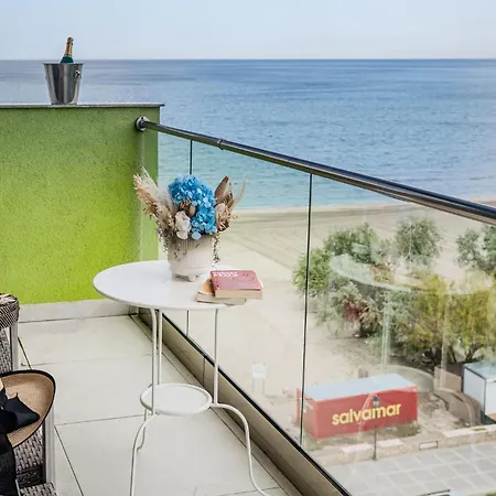 Apartment Summer Waves In Alezzi Pool&spa-parking